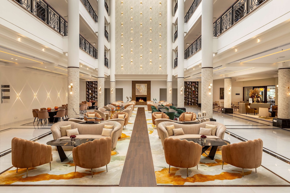 Hilton Nicosia (King Guest Room) image 6