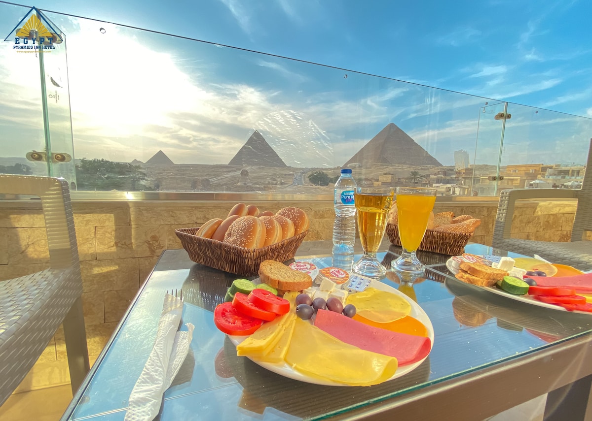 Egypt Pyramids Inn
 image 4