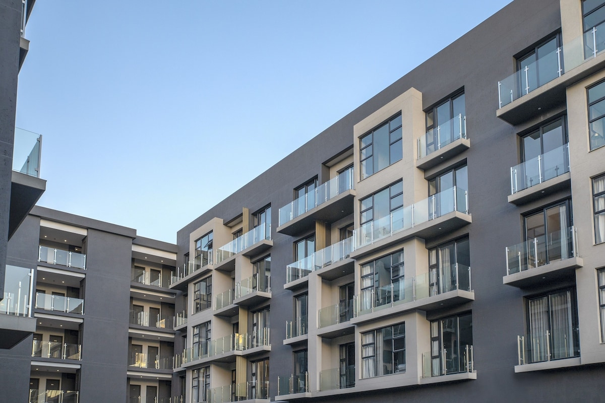 The Catalyst Apartment Hotel (Deluxe Room) image 1