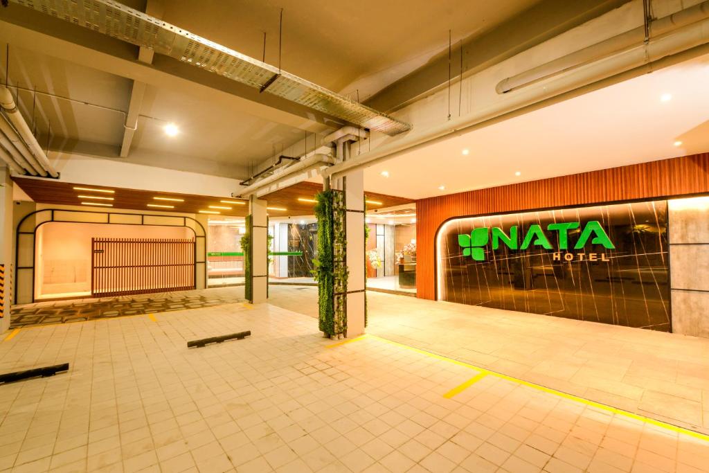 Nata Azana Hotel Solo (Executive King Room) image 1