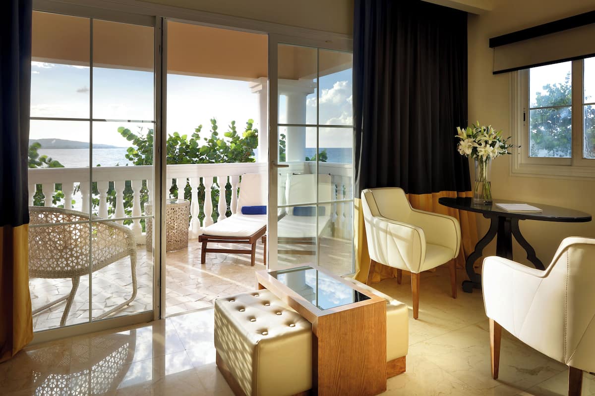 Grand Palladium Lady Hamilton Resort -  Bungalow image 4