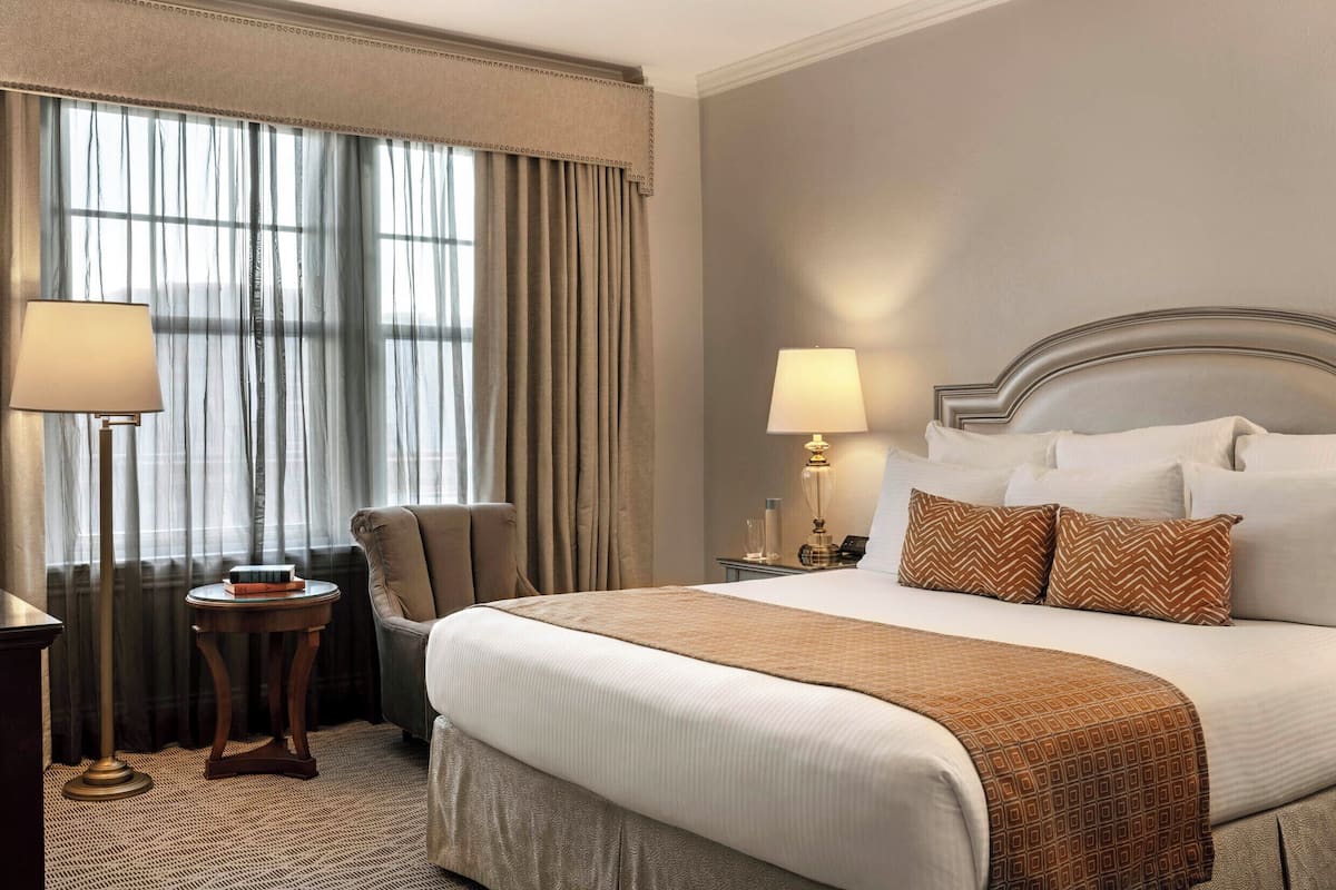 Warwick Melrose Dallas, 1 King Bed
 image 7