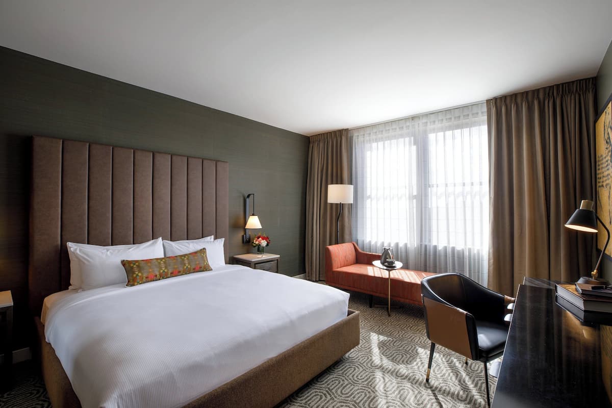 Hotel Vin, 1 King Bed image 10